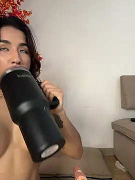 VictoriaHiill live