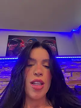 Rafaellaz live