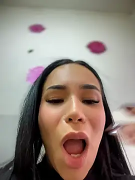 Naatalia live
