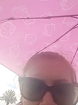 nakedgarbageperson live