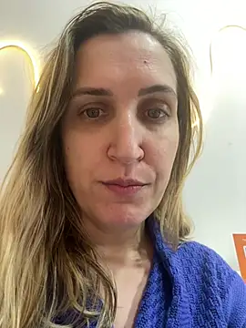 Bia_sexynovaes live