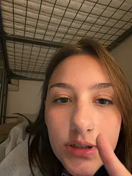 Violet_Velvet live