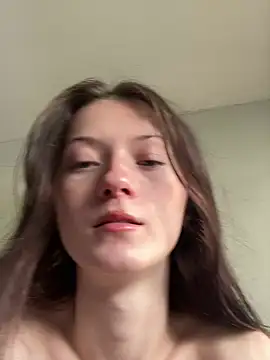 Munchkinbaby72318 live