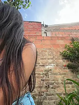 Emily_Gomezz live