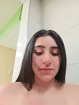 CAROLINE__07 live