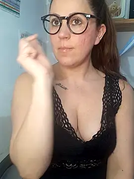SofiEsteves live