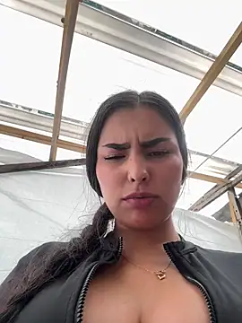 Maddy_Rouse_ live