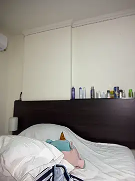 NicoleWilder live