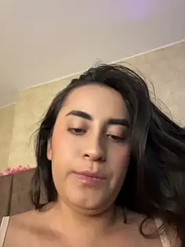 Antonella_Julieta live