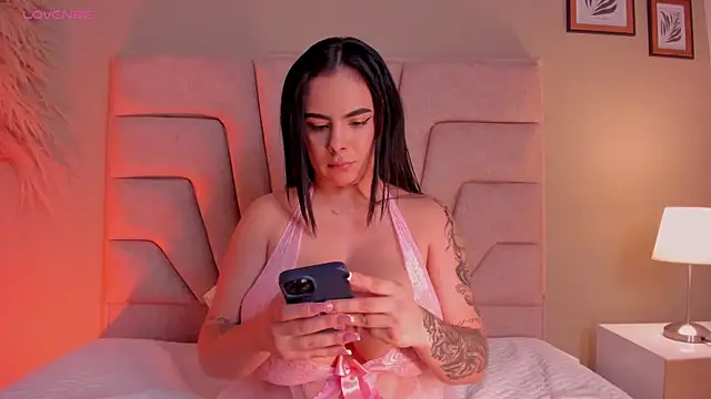 angelica_cross_ live