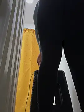 kim_monti live