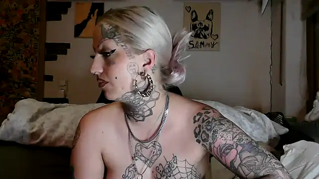 RoxxyInk live