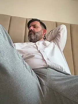 Hairy_Dad86 live