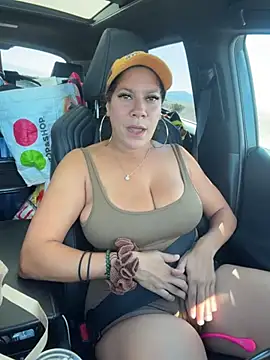 Bigbuttbrooklynn live