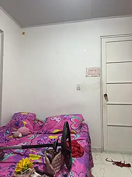 TamaraMera live