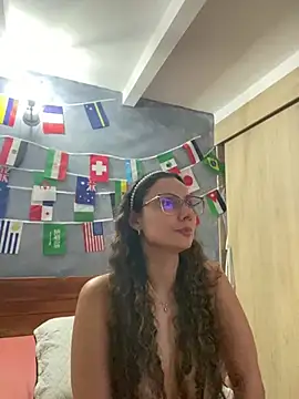 MafeeRoss live