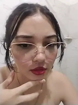 Valeria_allurin live