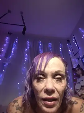 MommyMisfit live