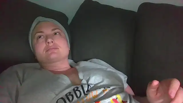 Emily33333 live