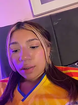 Isabella18_pink live