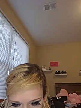 AmethystFoxx live