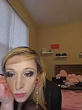 AmethystFoxx live