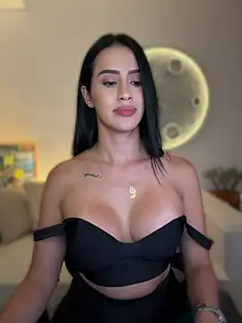 SarahhSmitth1 live