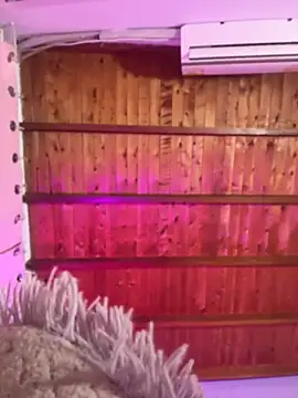 Emiily_Moore1 live