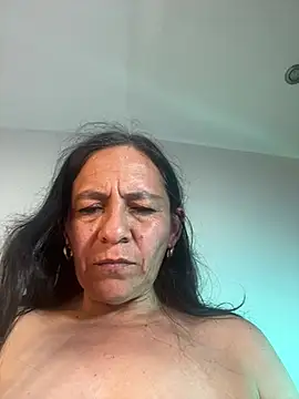 Freya_Artemisa live