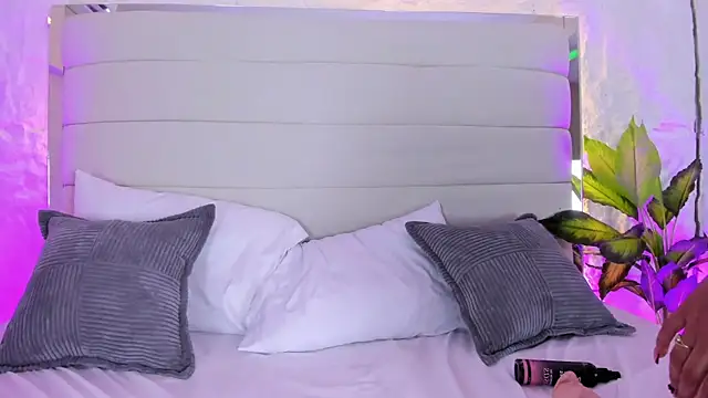 LissaBrown_ live