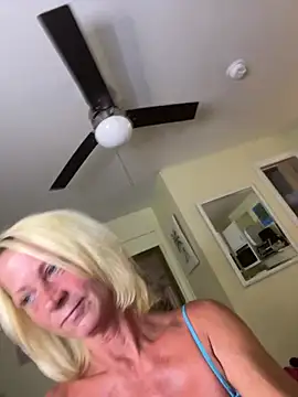 TiffaneyLove profile