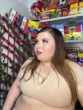 kitty__pinnk live
