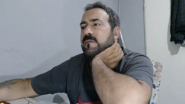-dark-look- live