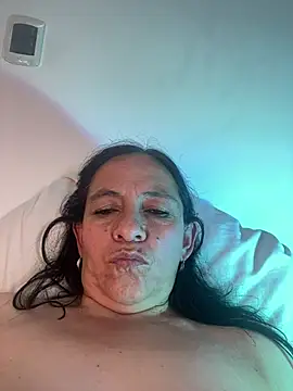 Freya_Artemisa live