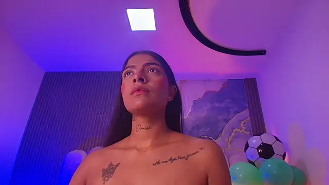 hot_dione live