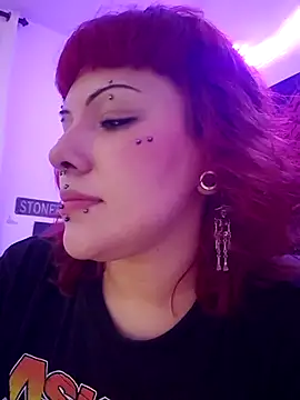 Sarah-Stoner live