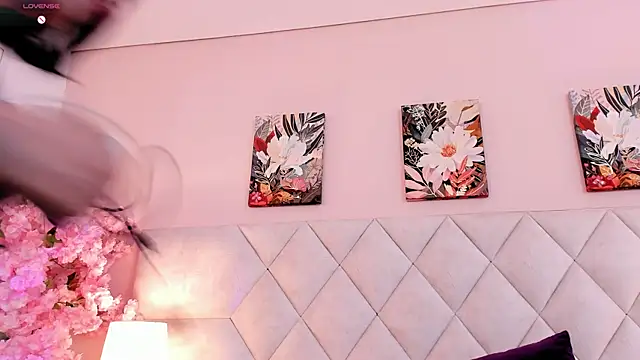 RaquelHyde_ live