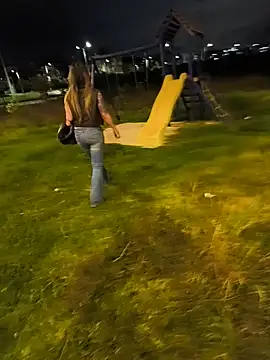 VALELUXX live