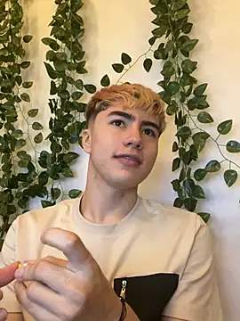 AlexanderCollman2 live