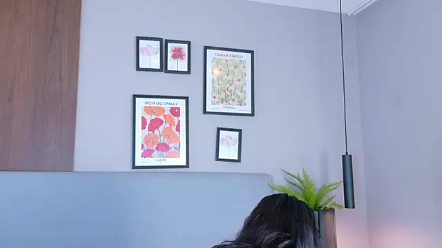 LanaRozz live