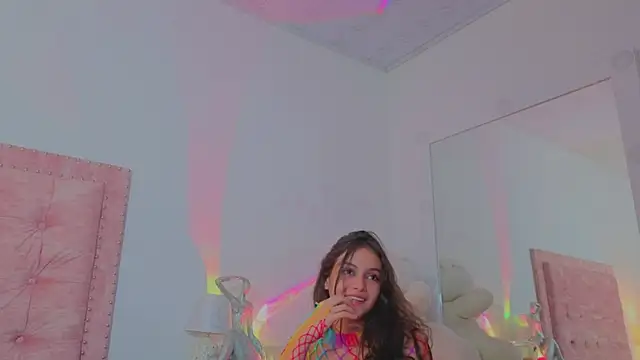 Jennifer_Lee_ live
