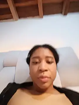 Zaira_Rose_ live