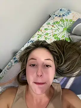 lris_Doll live