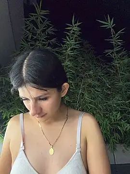 Mia_Alanna live