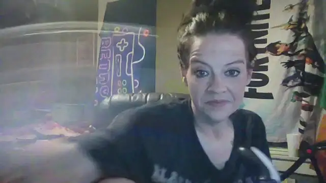 Love_Ashlii live