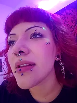 Sarah-Stoner live