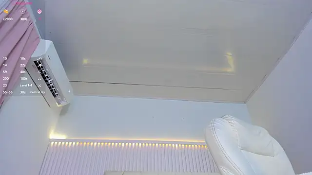 Alissa_piee live