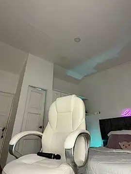 julieta_jhonss live