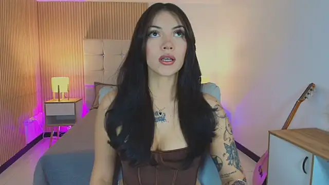 Baby_Venuss live