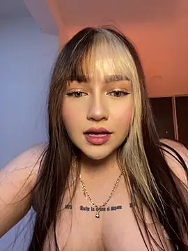 Daniela_ruizz live